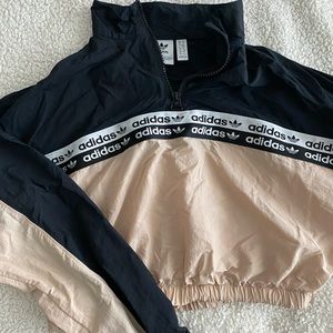 NIKE pullover cropped sweat shirt